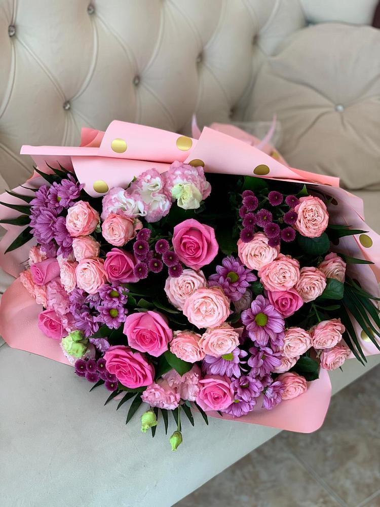 Букет цветов из: Хризантемы, Розы и Лизиантусы в Таширово