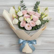 Букет цветов из:  Лизиантусы в Таширово