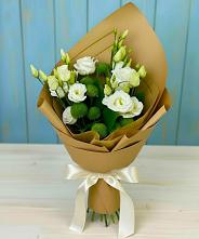 Букет цветов из:  Хризантемы и Лизиантусы #REPLACE_PRED# Таширово