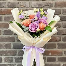 Букет цветов из:  Лизиантусы и Розы в Таширово