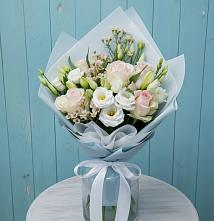Букет цветов из:  Розы и Лизиантусы в Таширово